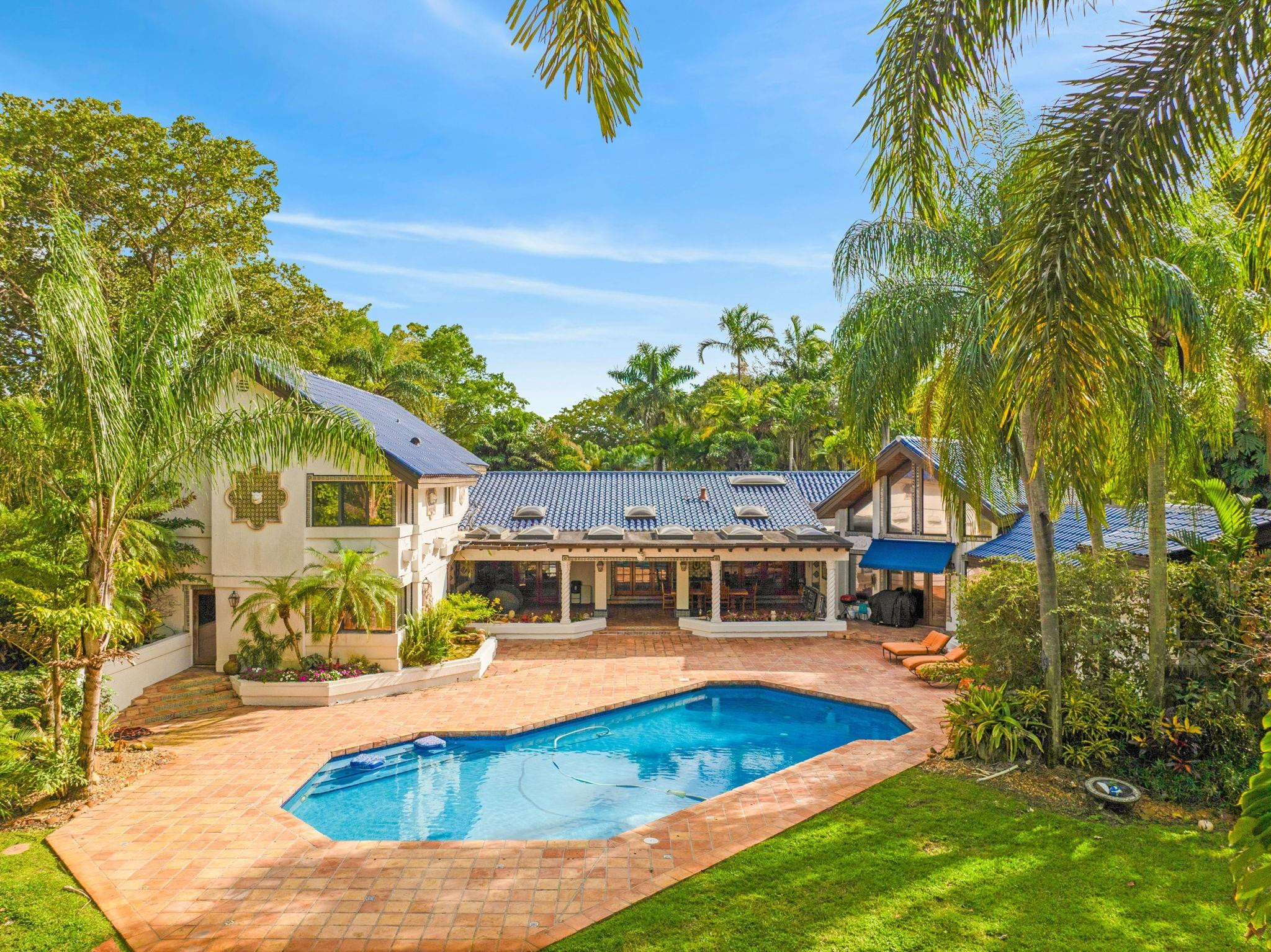 5720 SW 33rd Terrace, Hollywood FL 33312