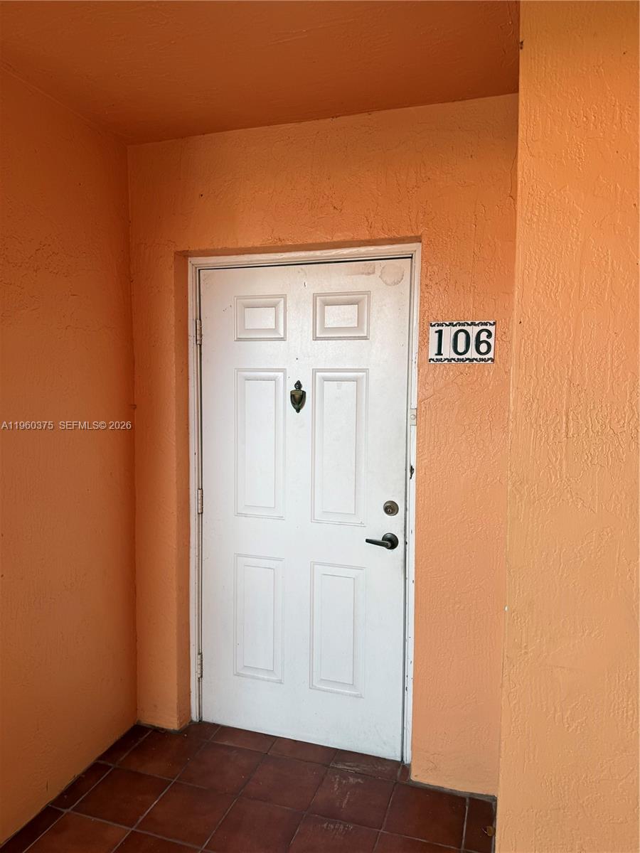 4677 NW 9th St # 106, Miami FL 33126