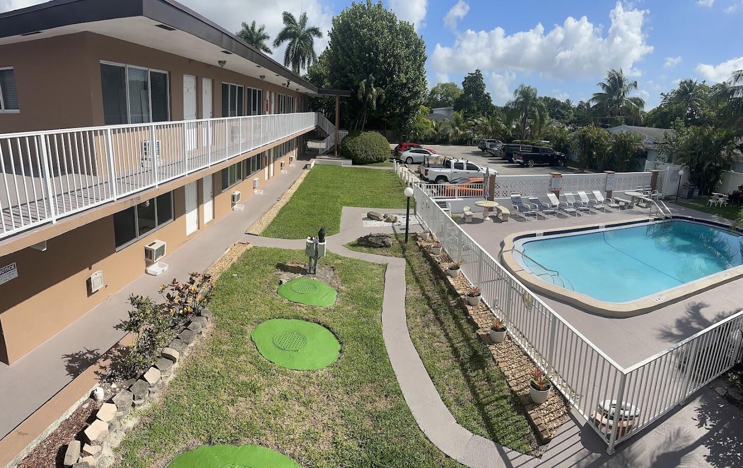 2838 MADISON Street # 11, Hollywood FL 33020
