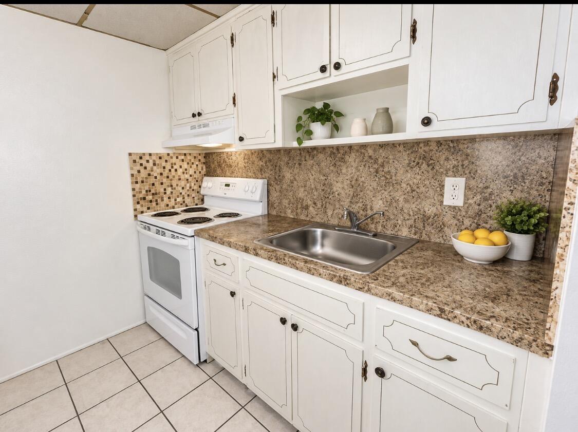 2838 MADISON Street # 11 — Photo 3