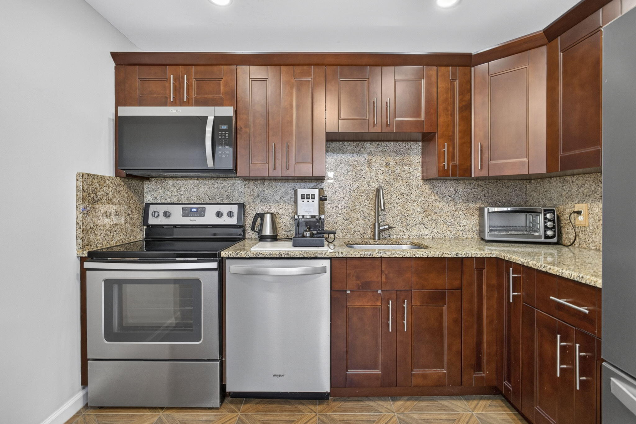 307 Wellington C, West Palm Beach FL 33417