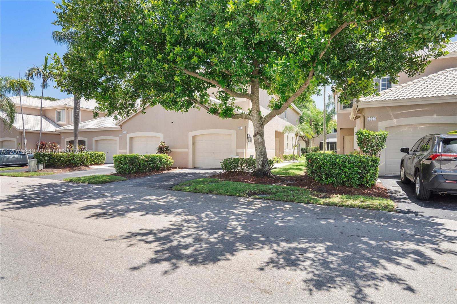 2224 Salerno Cir — Photo 2