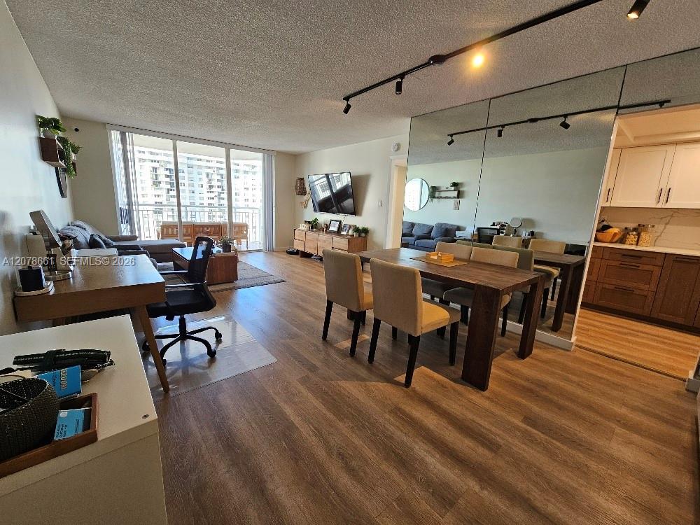 18061 Biscayne Blvd # 1602 — Photo 5