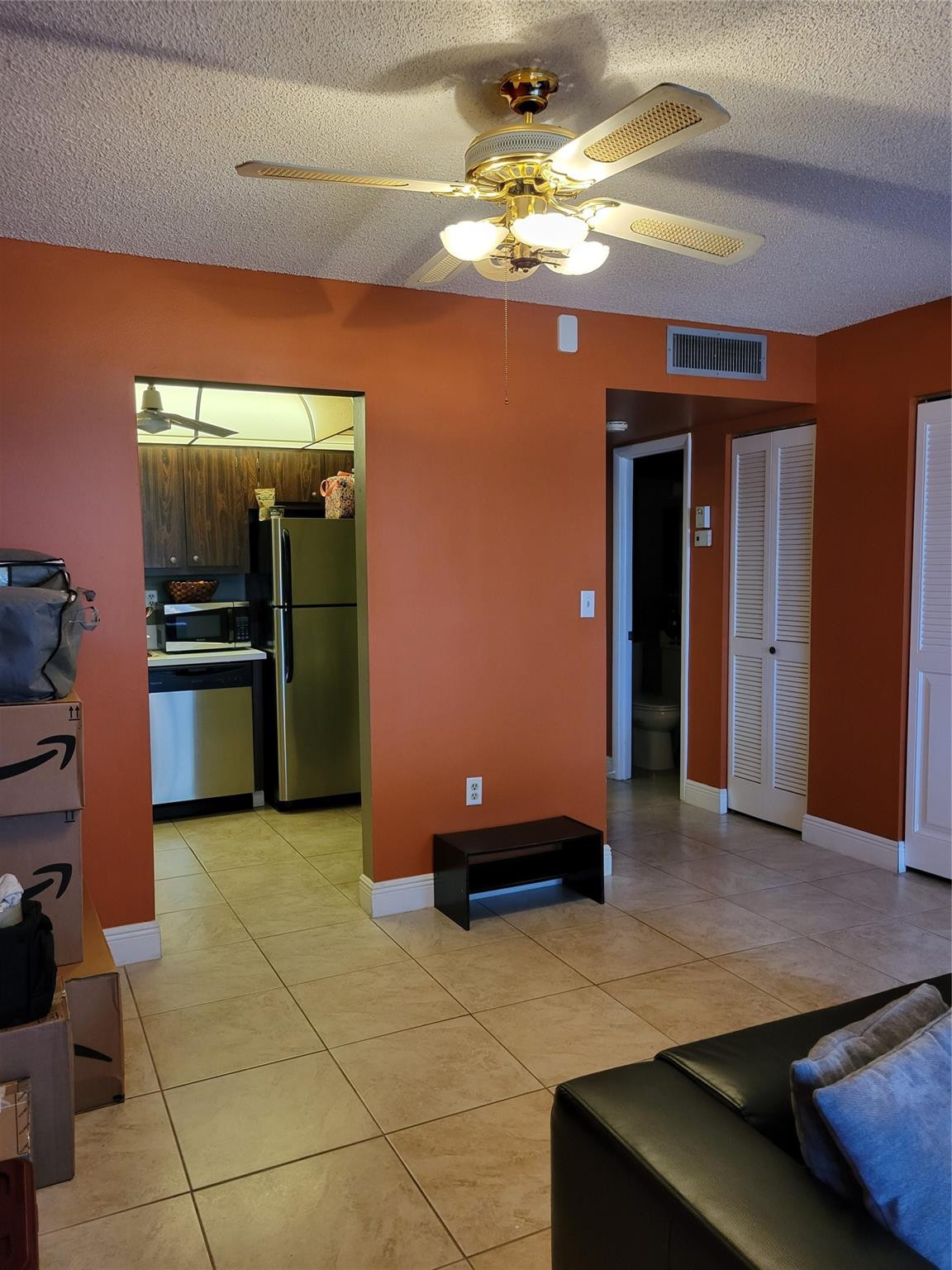 1400 Saint Charles Place # 211 — Photo 4