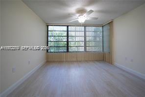 1713 Whitehall Dr # 302 — Photo 4