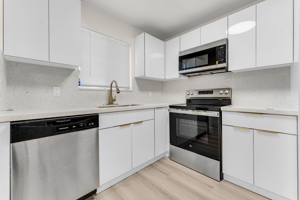 2701 N 34TH Avenue # 1D — Photo 4