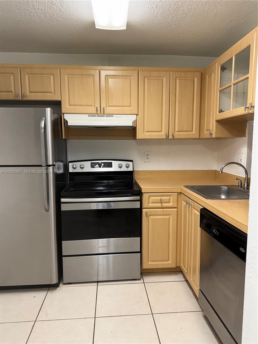 9320 Fontainebleau Blvd # 213 — Photo 4
