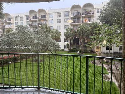 9320 Fontainebleau Blvd # 213 — Photo 5