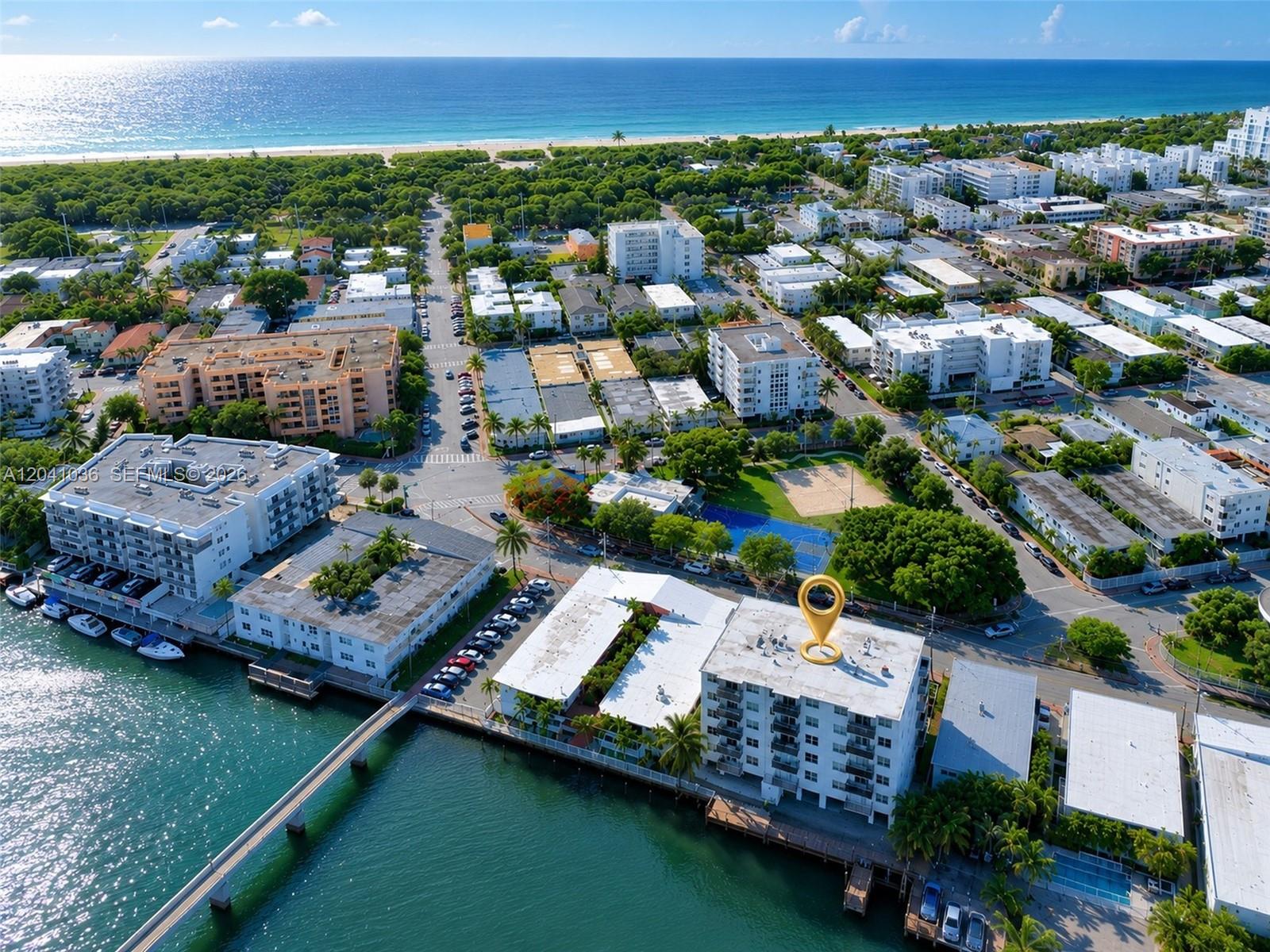 8024 Tatum Waterway Dr # 2B, Miami Beach FL 33141