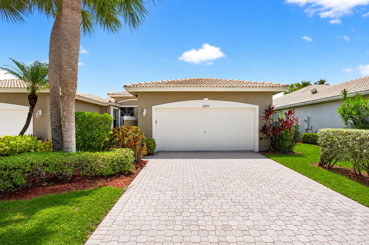 10773 Royal Caribbean Circle, Boynton Beach FL 33437