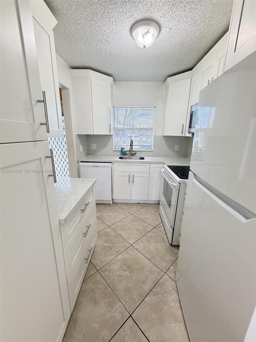 9949 Sandalfoot Blvd # 514 — Photo 3