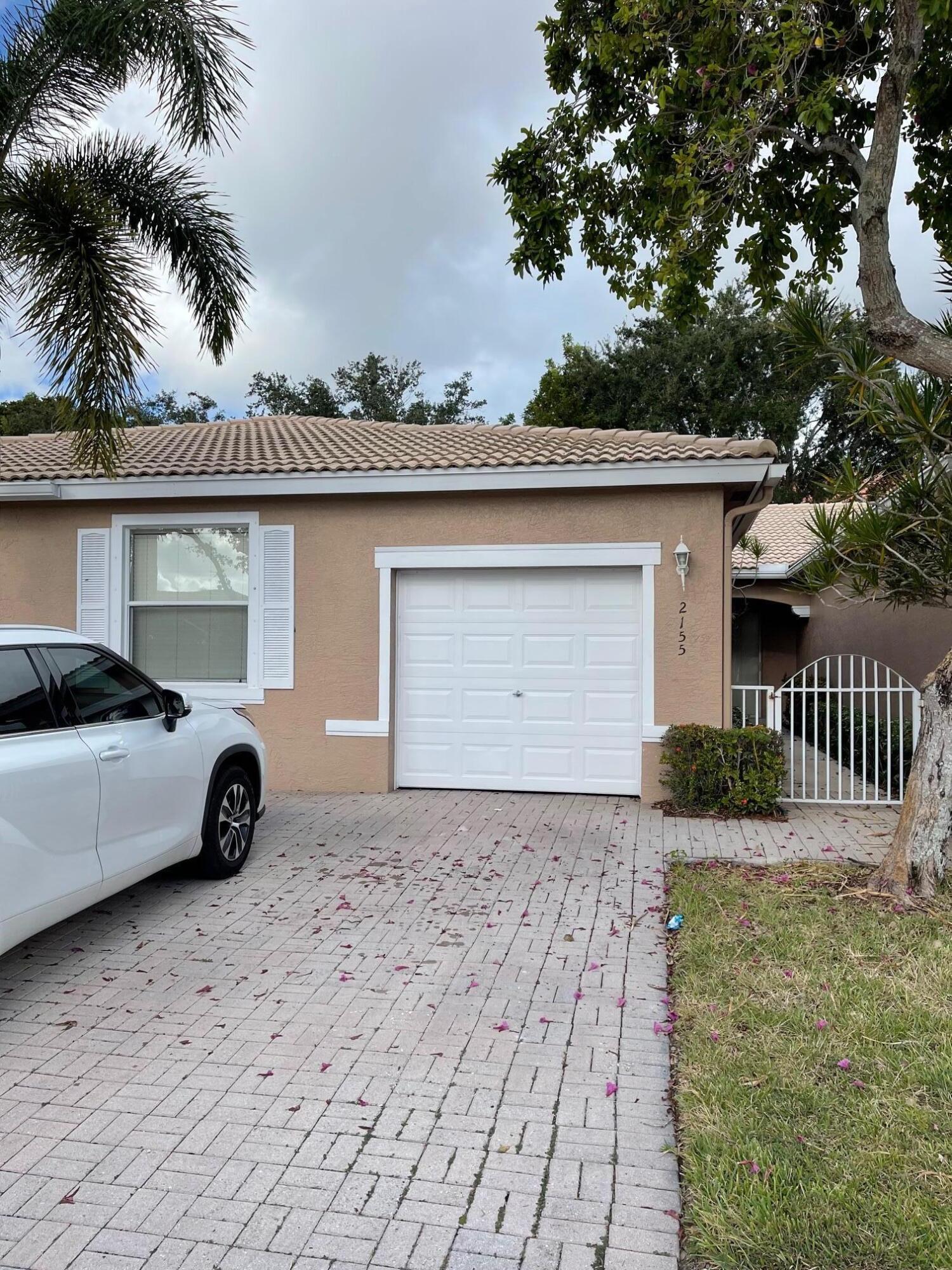 2551 Man Of War, West Palm Beach FL 33411