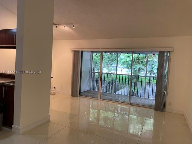 9522 SW 140th Ct # 9522 — Photo 3