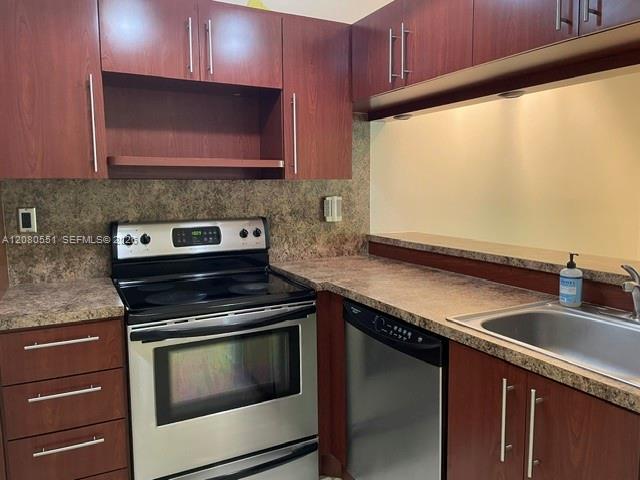 9522 SW 140th Ct # 9522 — Photo 5