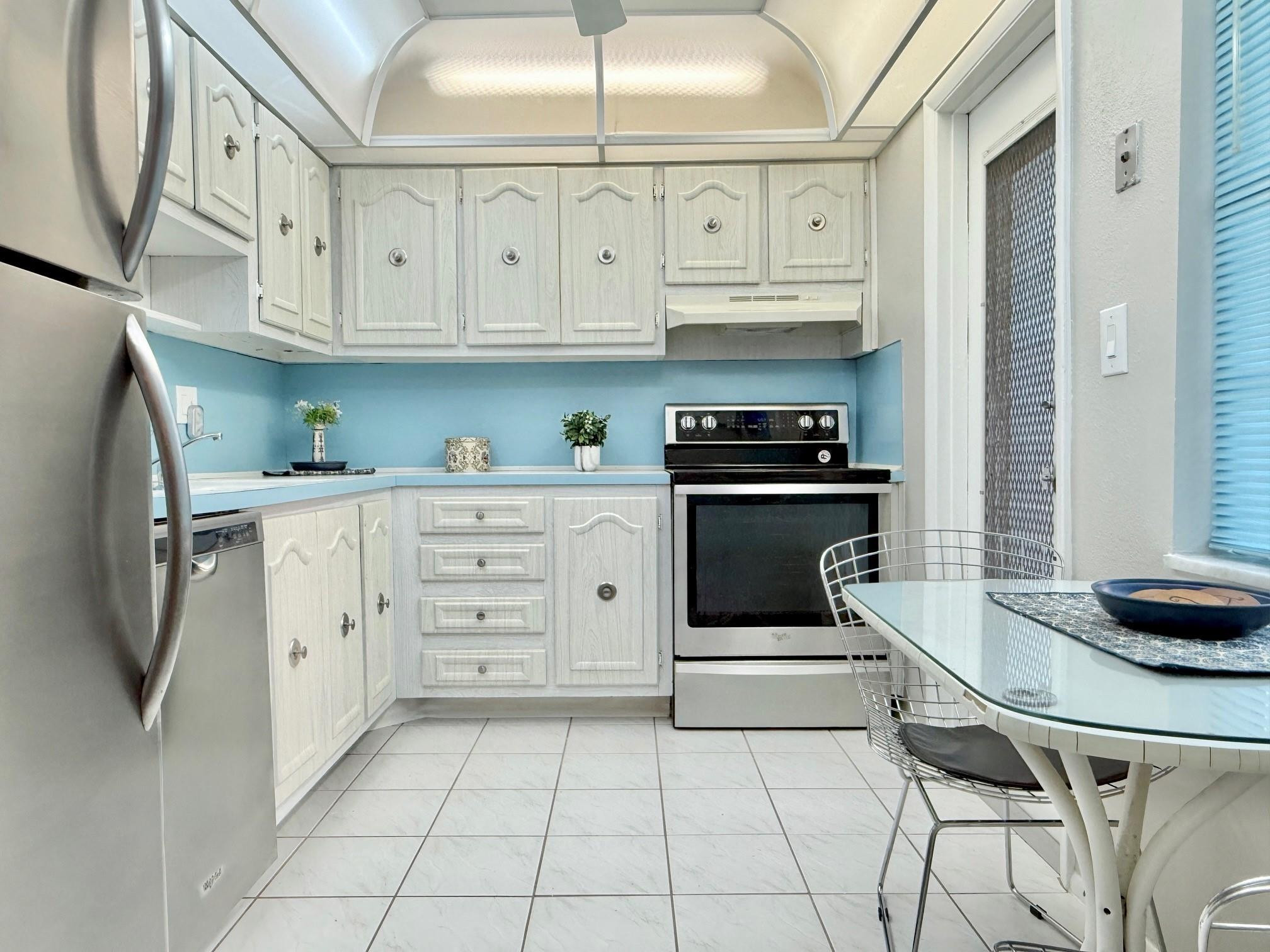 4401 NW 41st Street # 104 — Photo 3