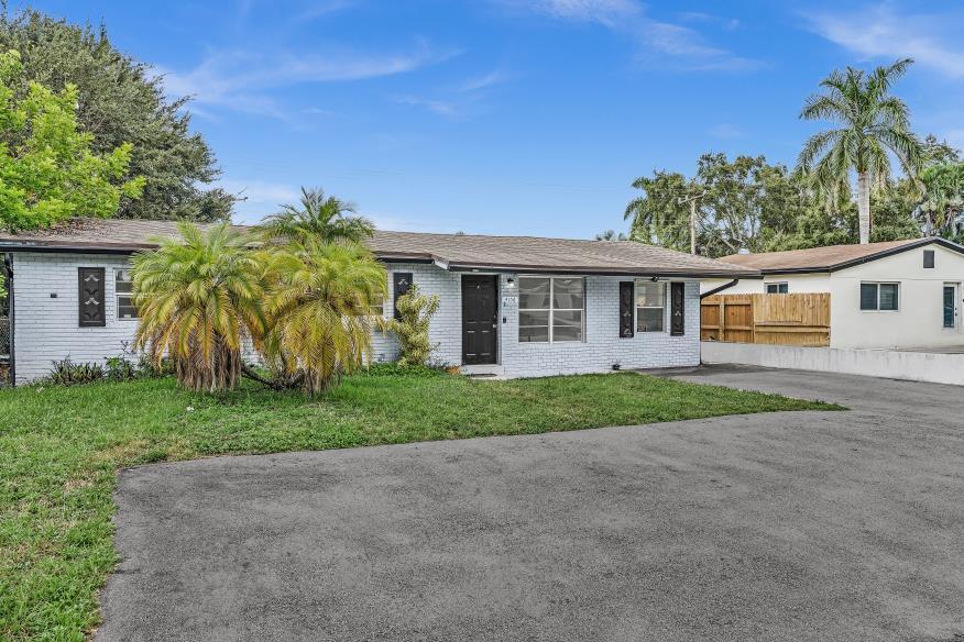 4156 SW 49TH Court # 0 — Photo 3