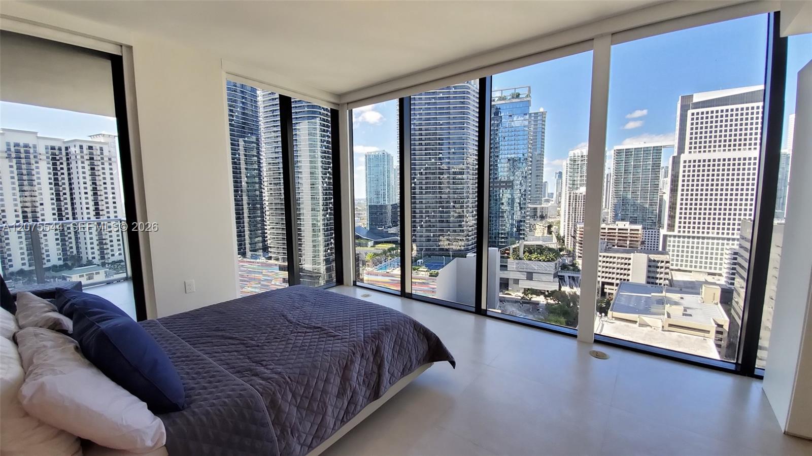 1010 Brickell Ave # 2511 — Photo 2