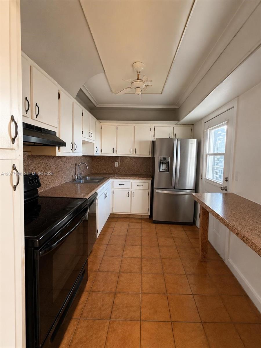20500 W Country Club Dr # 818 — Photo 3