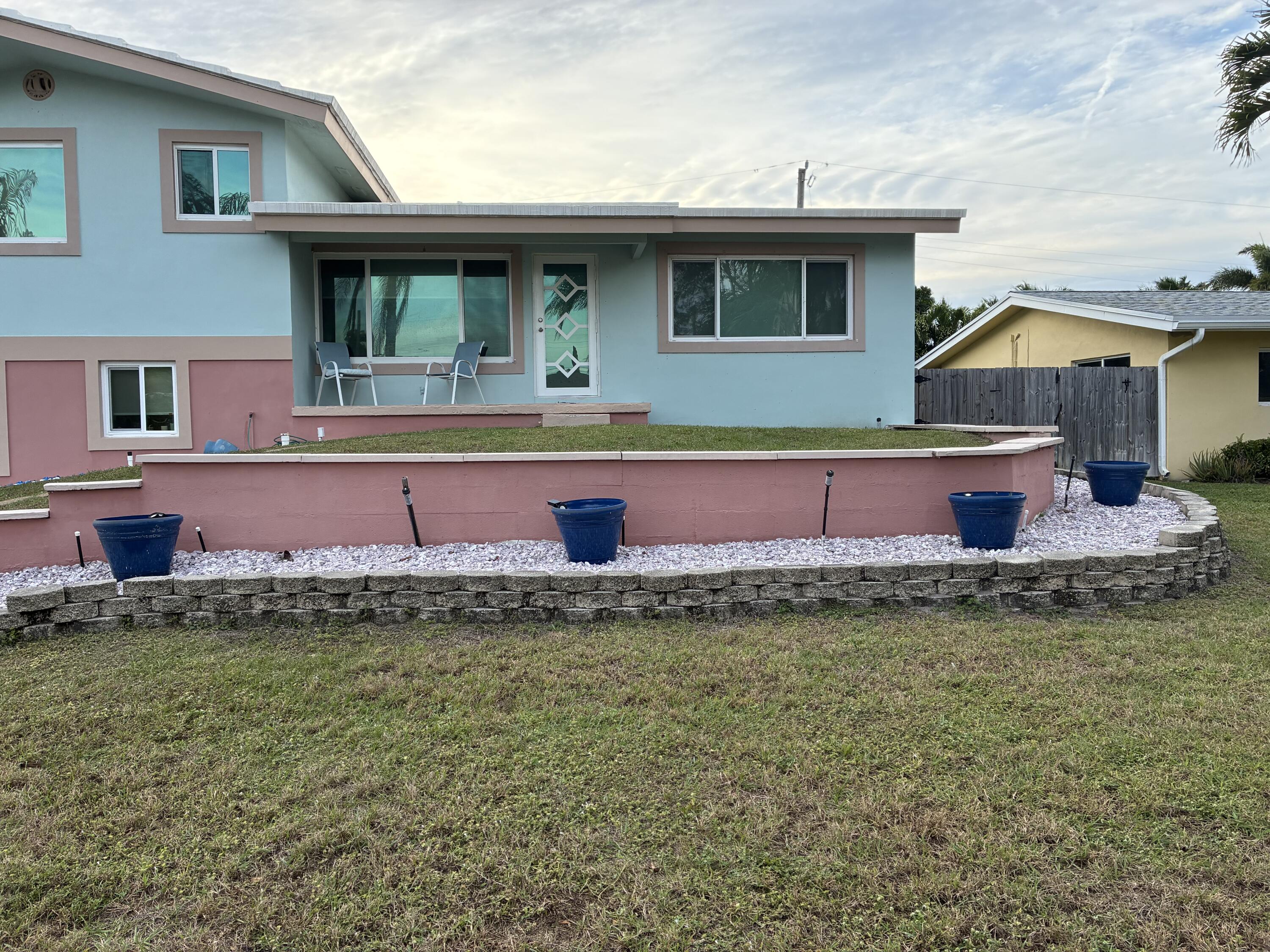 813 SE 10th Terrace Terrace — Photo 4