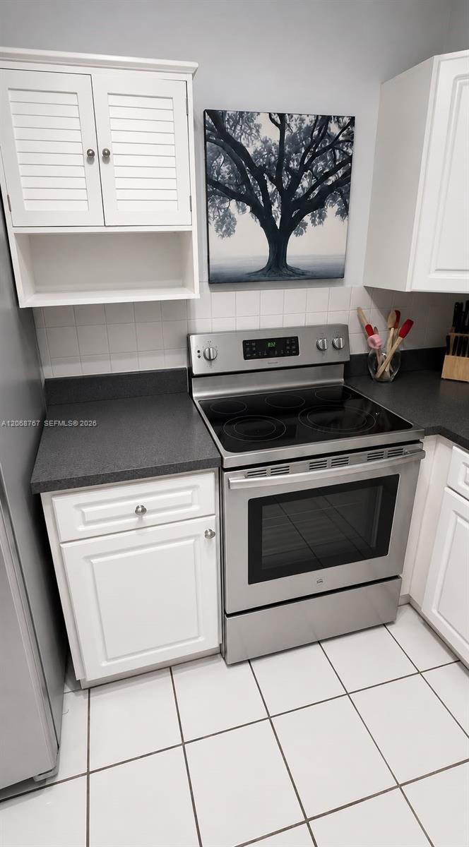 7552 Hispanola Ave — Photo 5