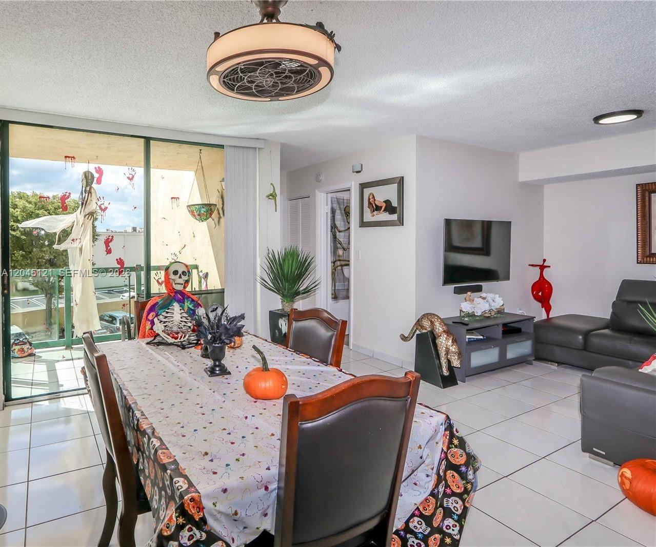 2055 SW 122nd Ave # 306 — Photo 5