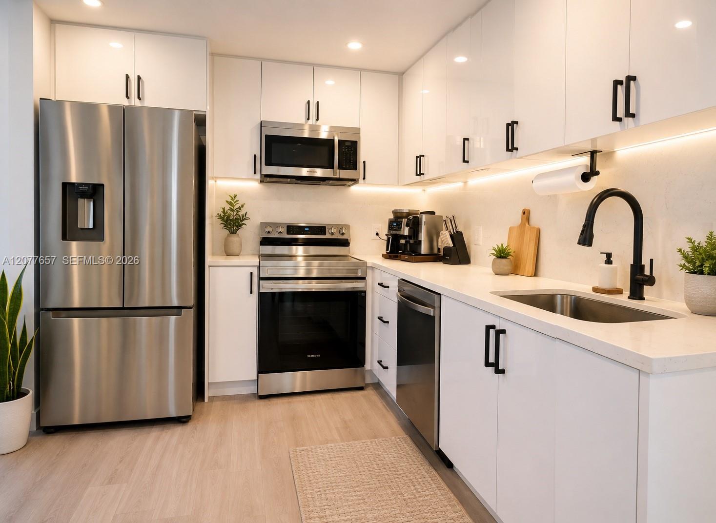 1801 S Ocean Dr # 340 — Photo 4
