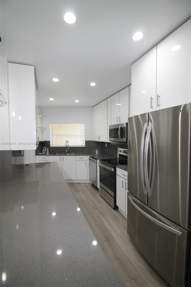 8340 SW 154th Ave # 60 — Photo 5