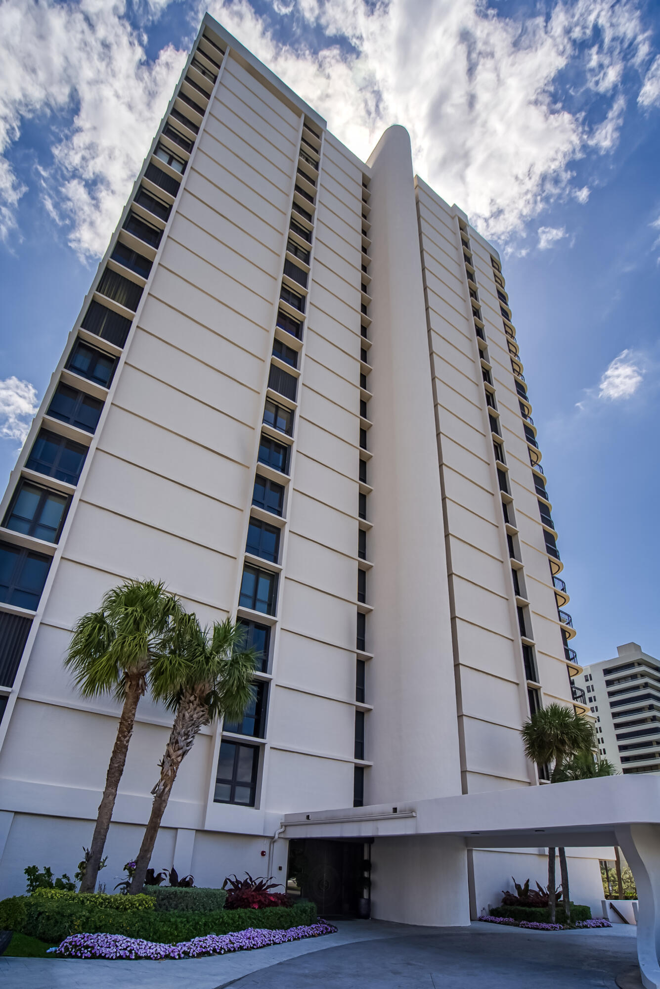 5380 N Ocean Drive # 22g — Photo 4