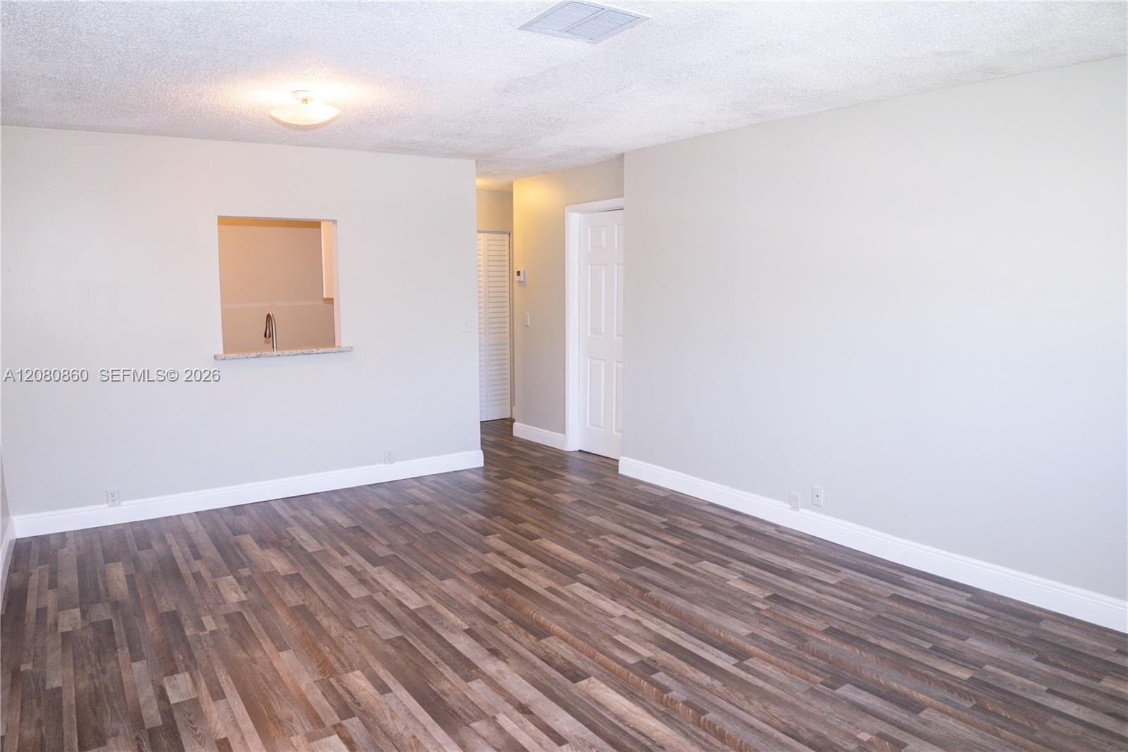 4240 Woodside Dr # 2 — Photo 4
