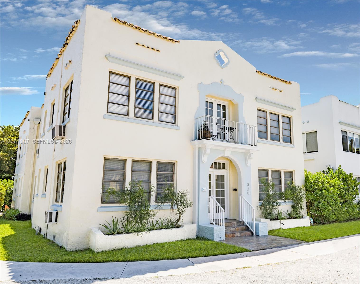 320 Mendoza Ave # 6, Miami FL 33134