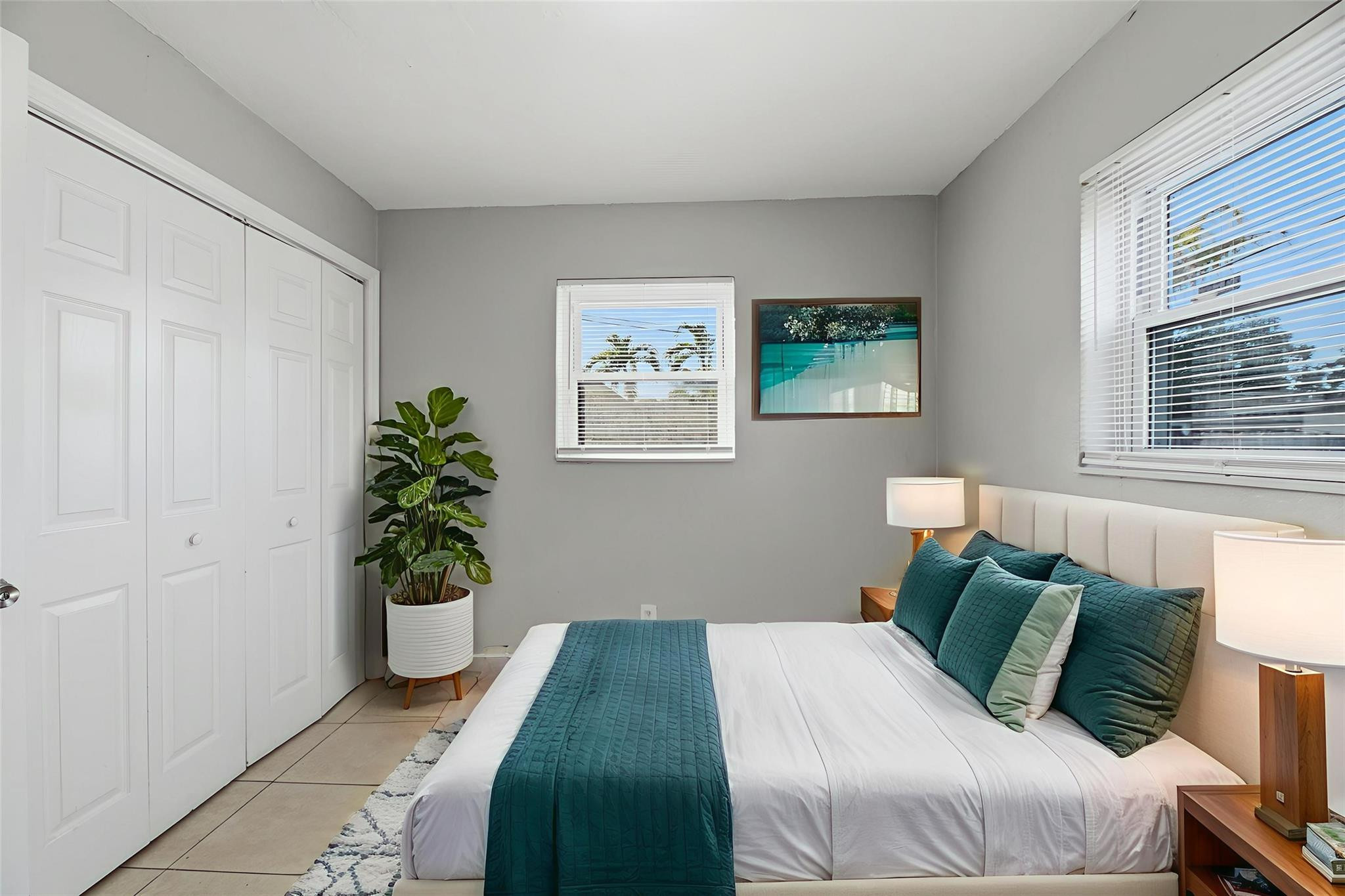 5649 SW 36th Court — Photo 5