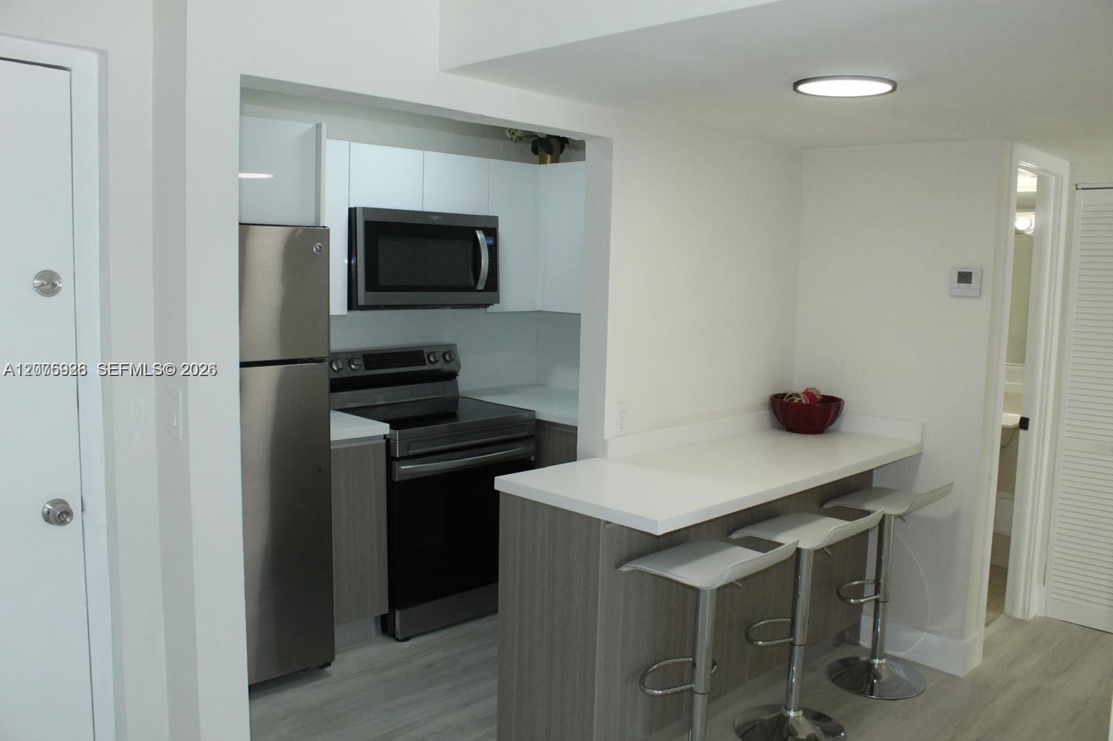 899 West Ave # 7E — Photo 4