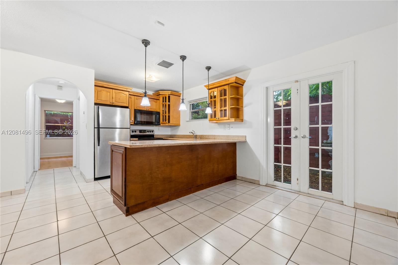 2928 Louise St # B — Photo 5
