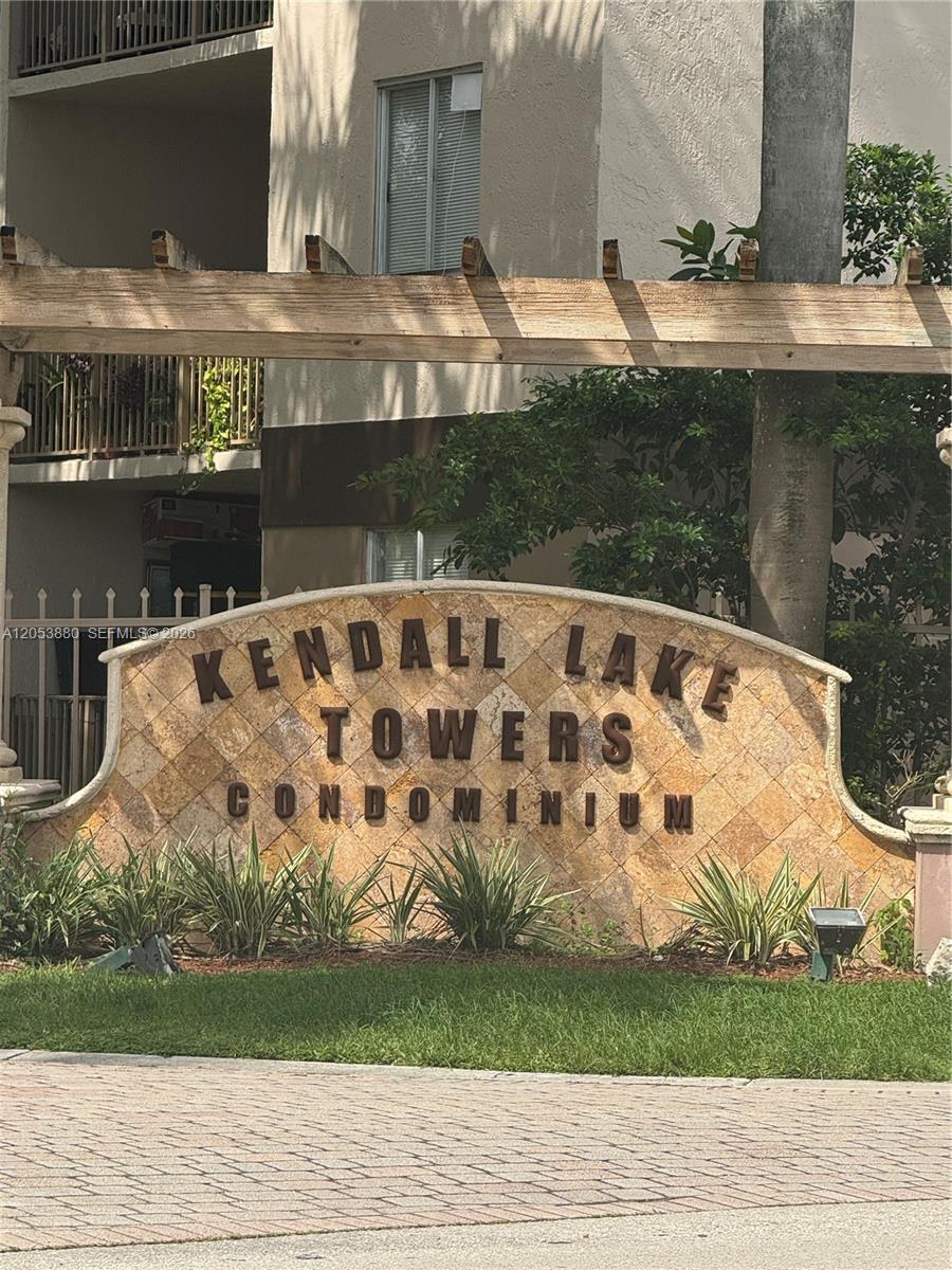 15241 SW 80th St # 310, Miami FL 33193