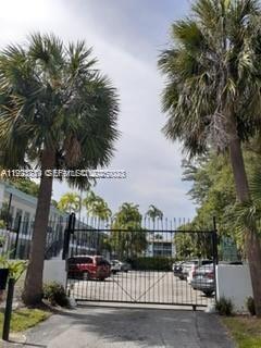 645 NE 77th St # 8, Miami FL 33138