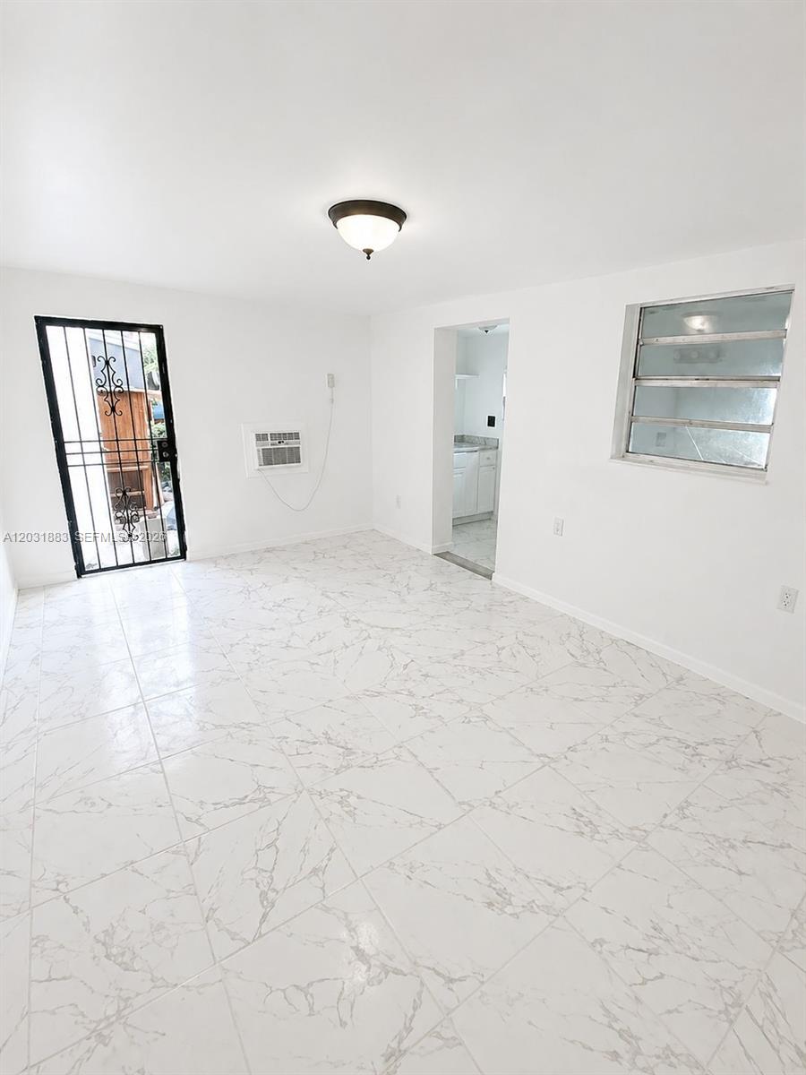 15720 NW 28th Pl, Miami Gardens FL 33054