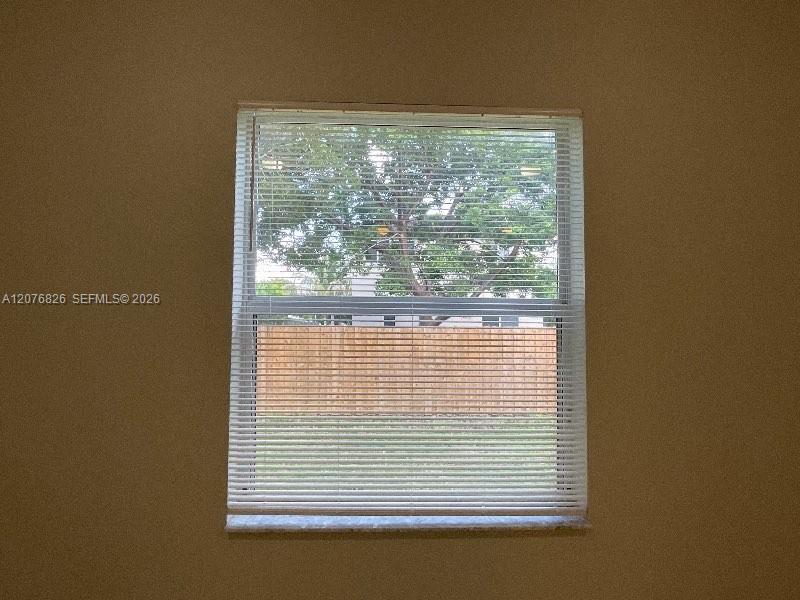 18884 SW 319th St — Photo 3