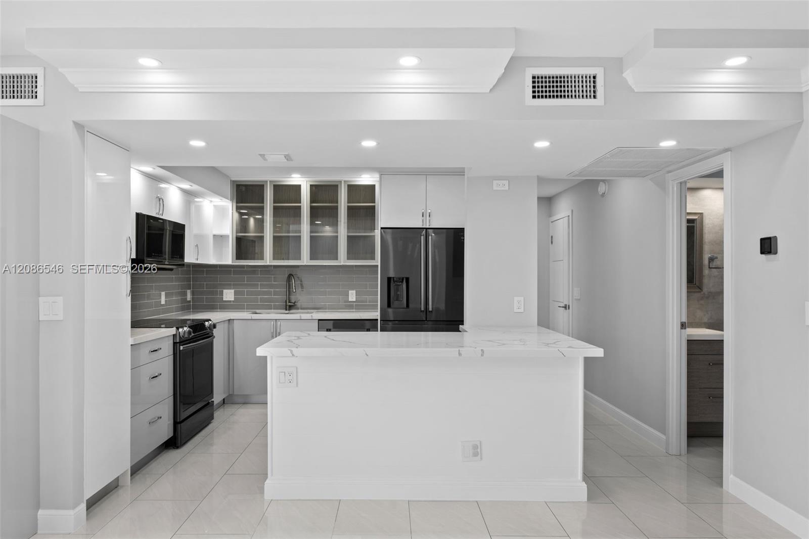 701 Three Islands Blvd # 411 — Photo 3