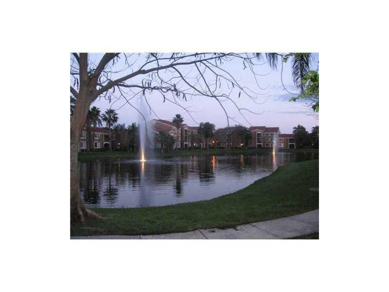4820 N STATE ROAD 7 # 10103 — Photo 2