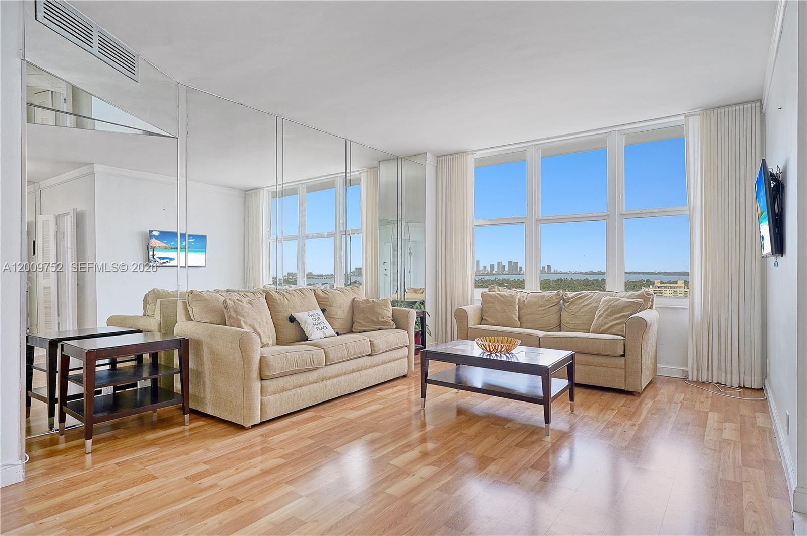 4747 Collins Ave # 1503, Miami Beach FL 33140