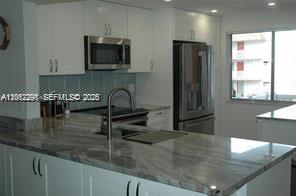 3571 Inverrary Dr # 201, Lauderhill FL 33319