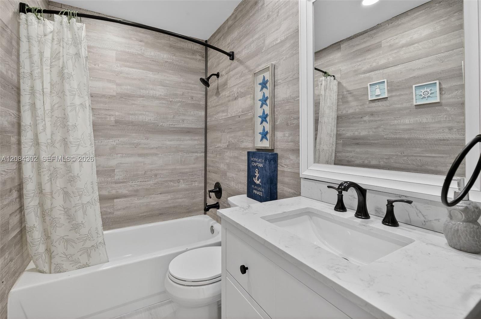 13758 SW 160th Ter — Photo 5