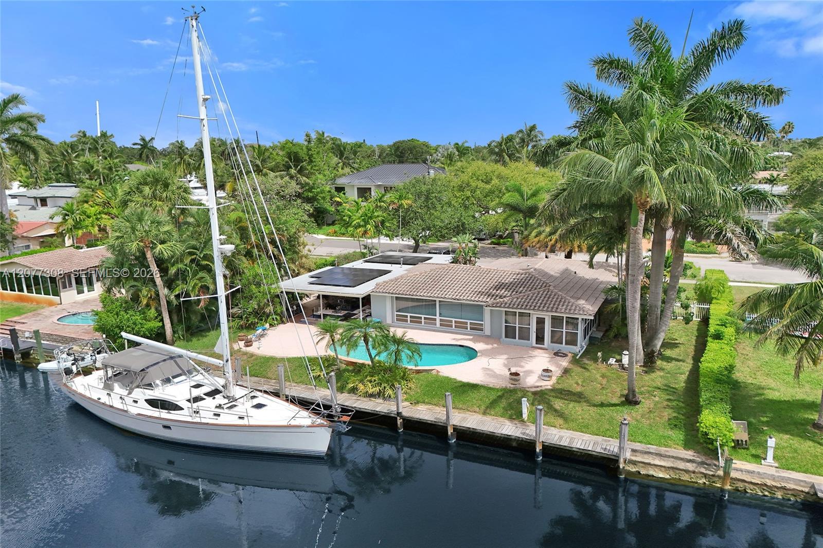 1312 Tangelo Isle — Photo 2