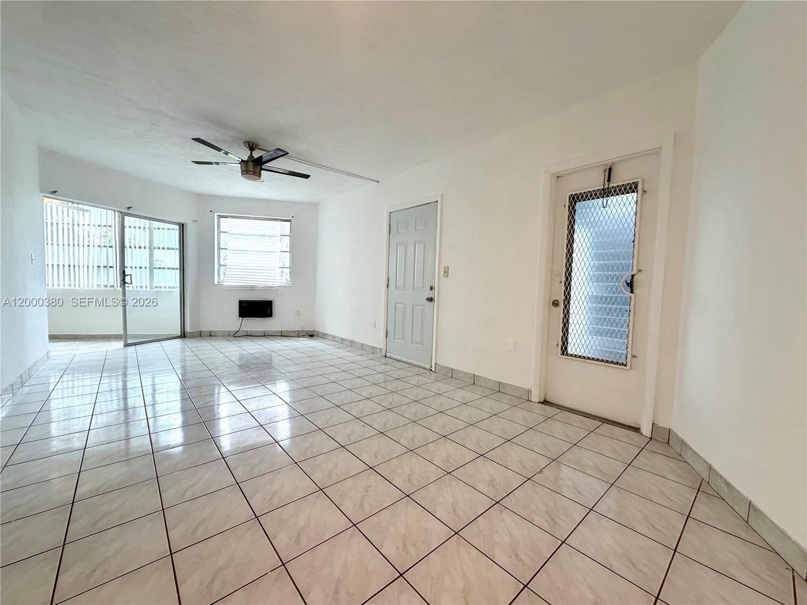 1701 NE Miami Gardens Dr # 117 — Photo 4