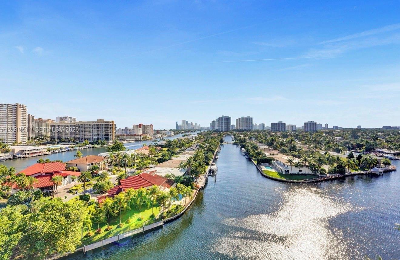 137 Golden Isles Dr # 1006, Hallandale Beach FL 33009