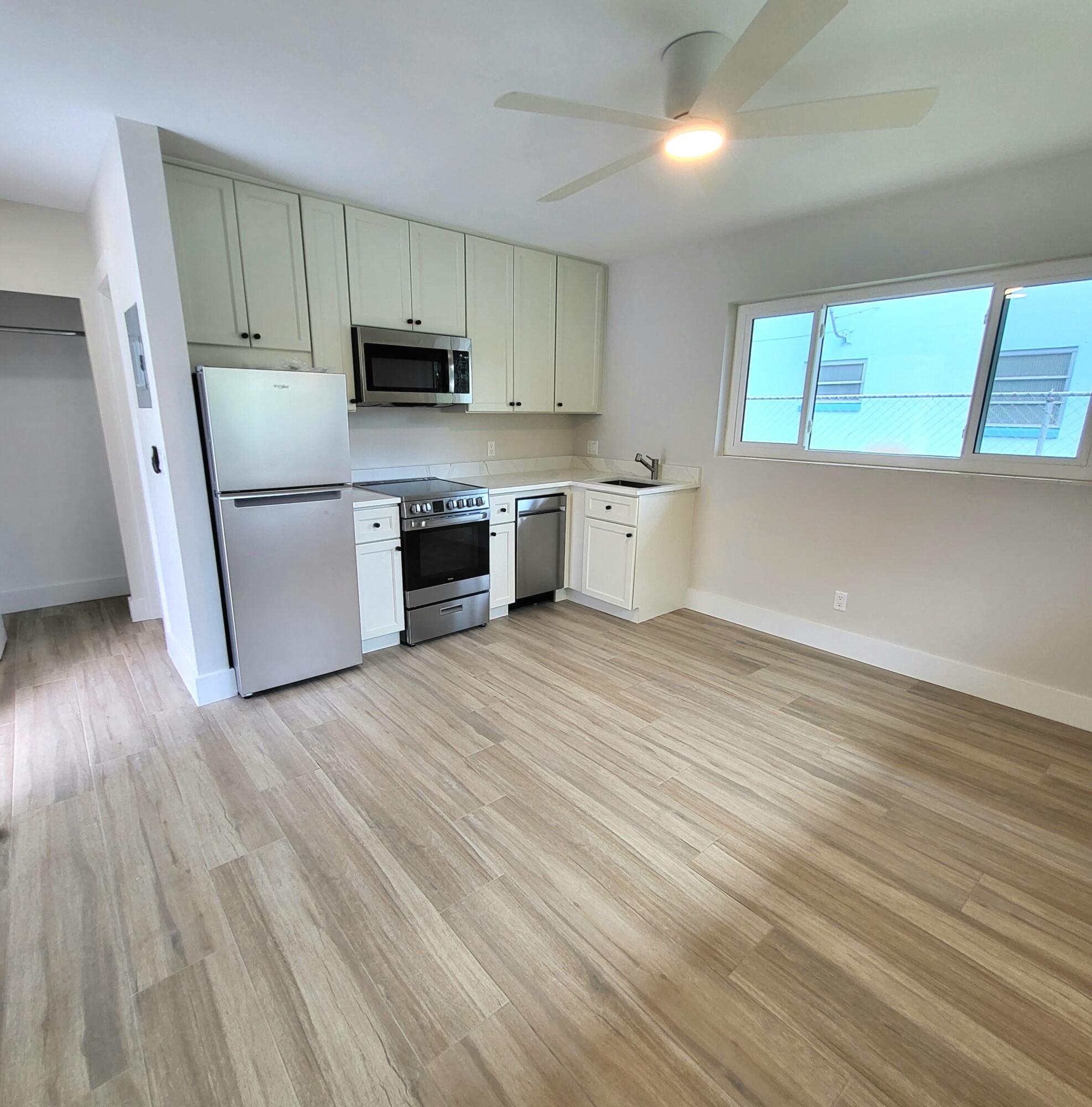 809 NW 30th Court # 809A — Photo 3