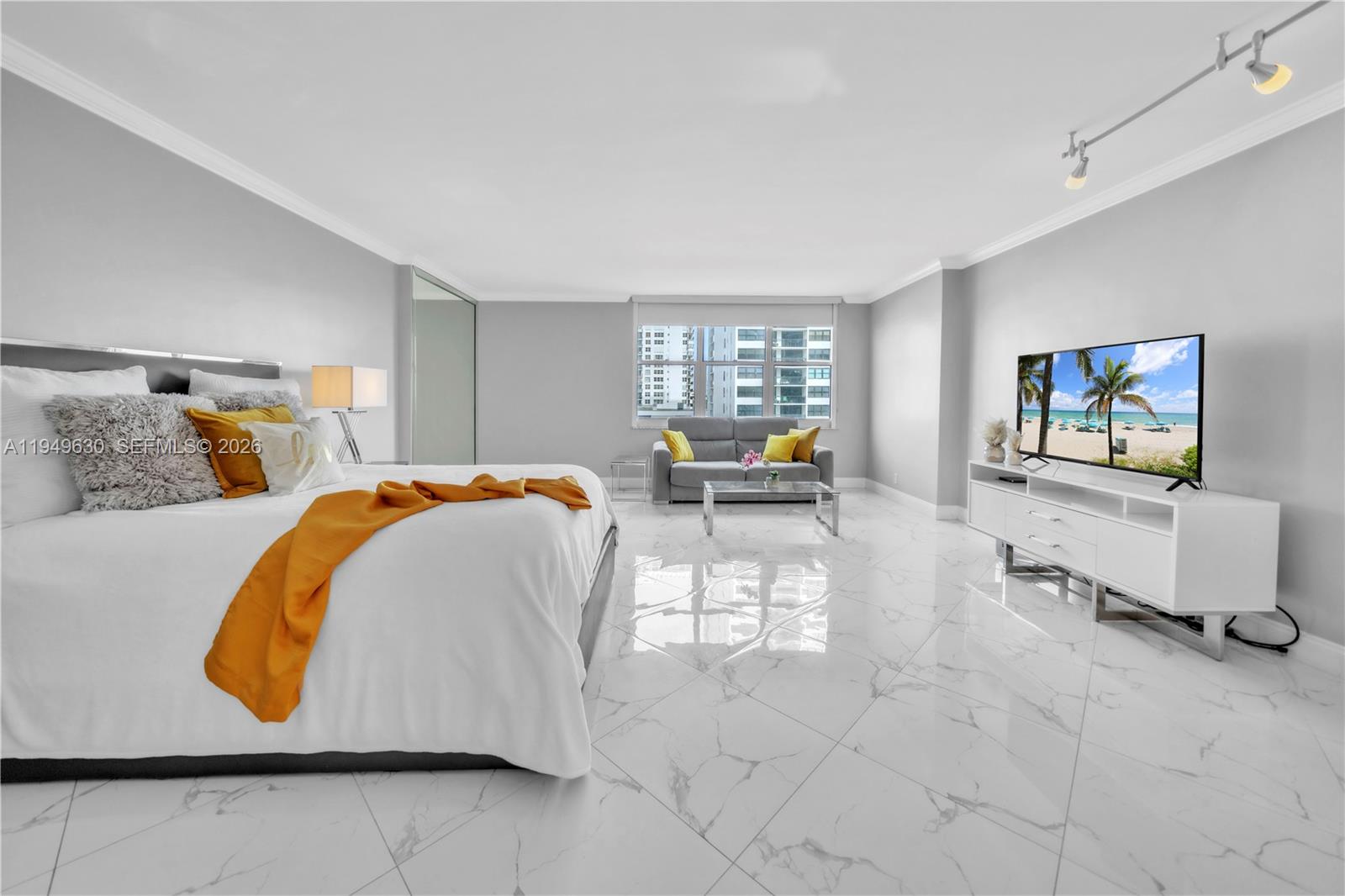 2501 S Ocean Dr # 503, Hollywood FL 33019