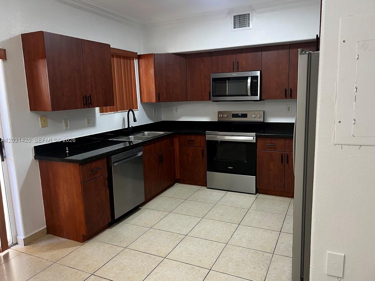 7281 NW 174th Ter # 103, Hialeah FL 33015
