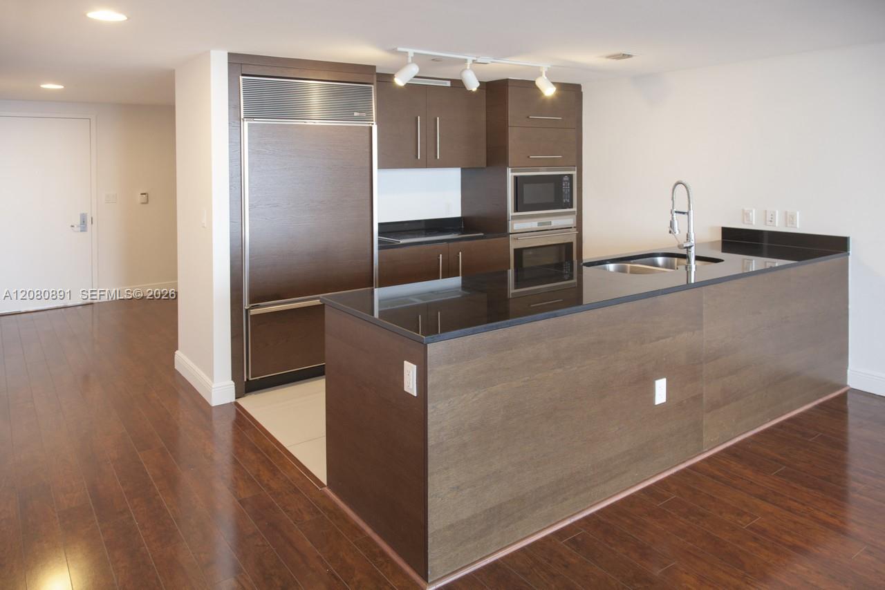 475 Brickell Ave # 3507 — Photo 4