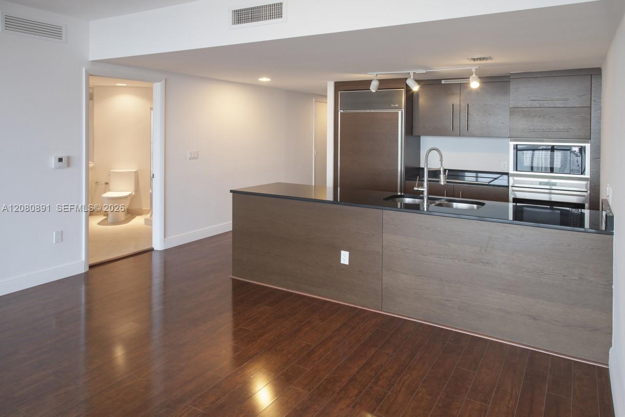 475 Brickell Ave # 3507 — Photo 5